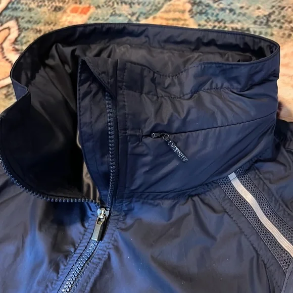 Athleta Hooded Zip Up Vest - Navy - S - Picture 10 of 10